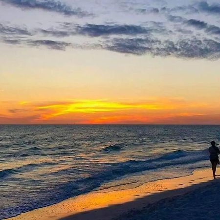 Lovely 1 Bedroom Unit Across From Lido Key Beach Sarasota Exterior foto