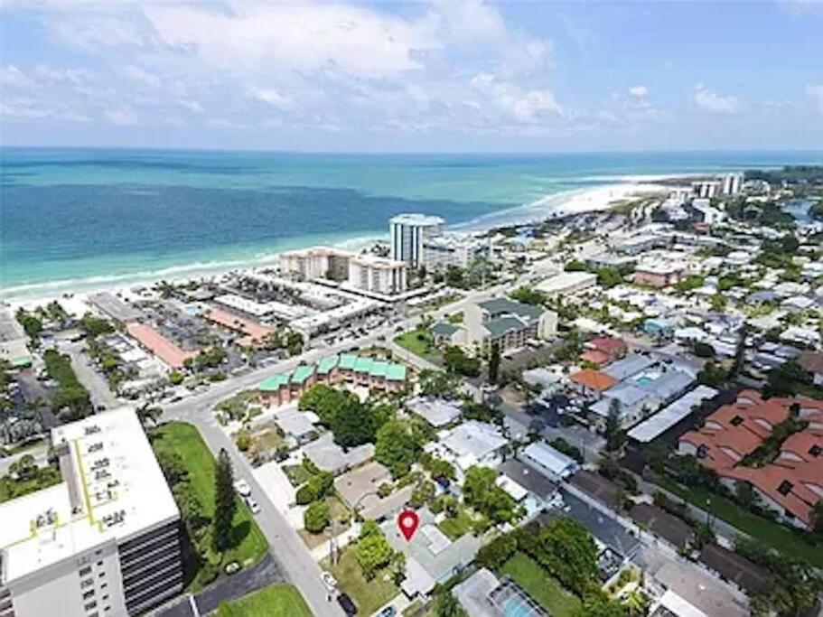 Lovely 1 Bedroom Unit Across From Lido Key Beach Sarasota Exterior foto